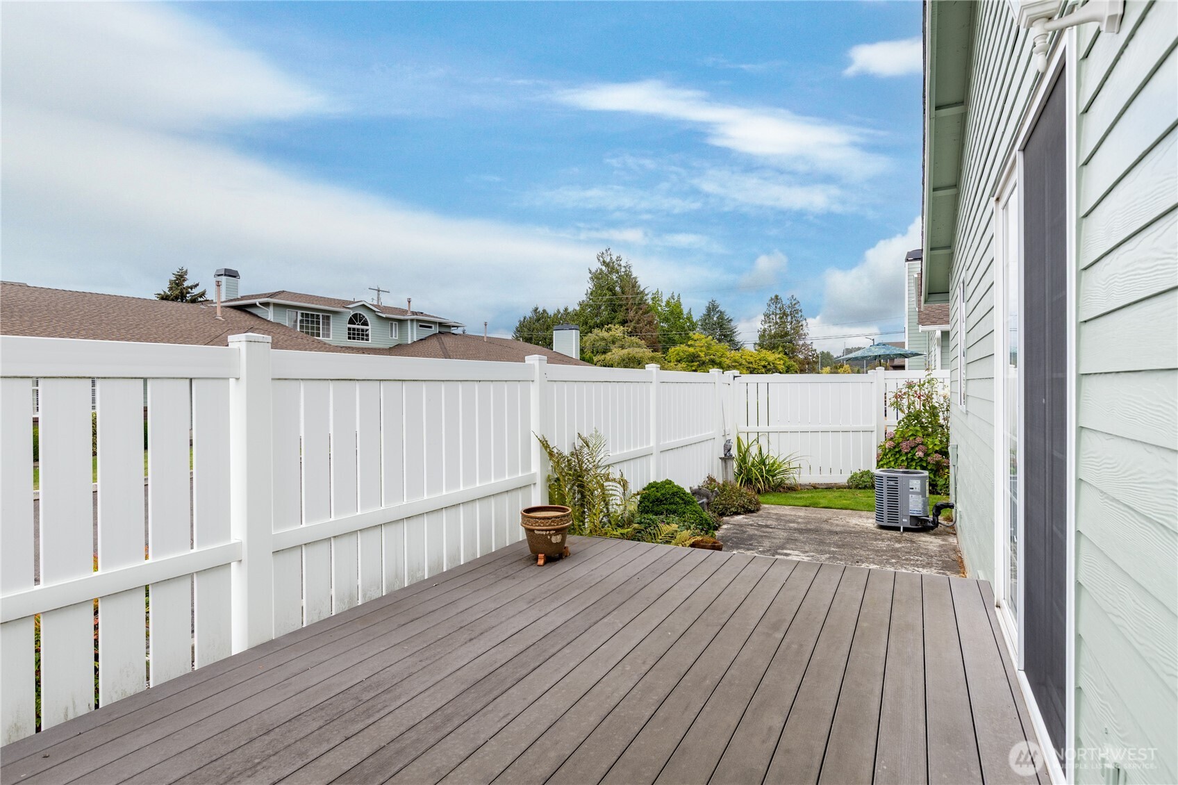 1811 F Street 14 Property Photo 18