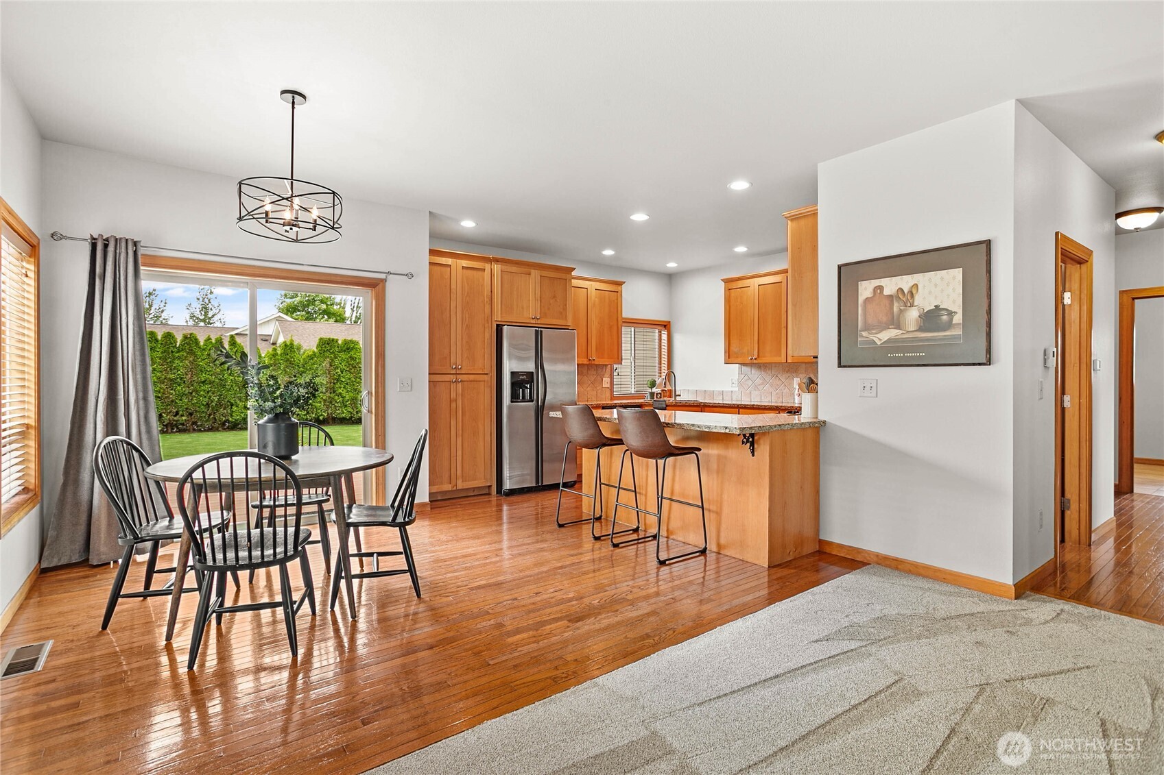 1451 Larkspur Street Property Photo 10