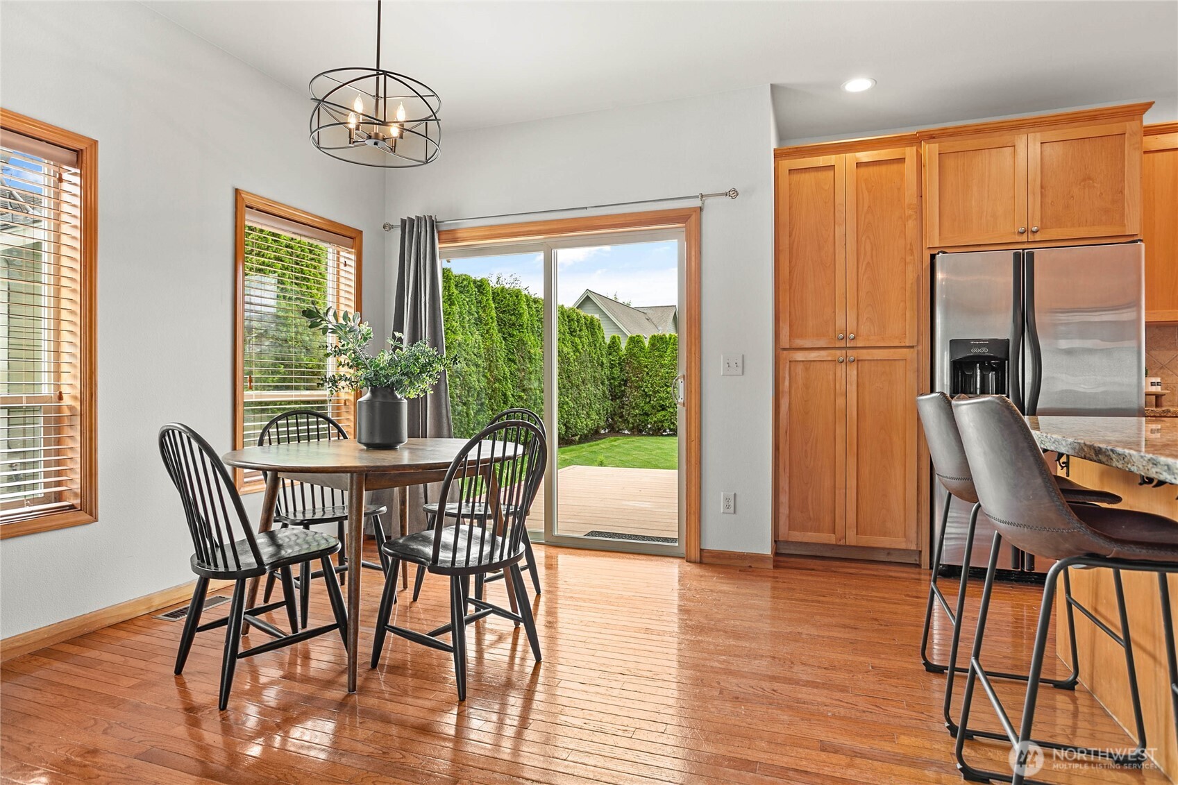 1451 Larkspur Street Property Photo 12