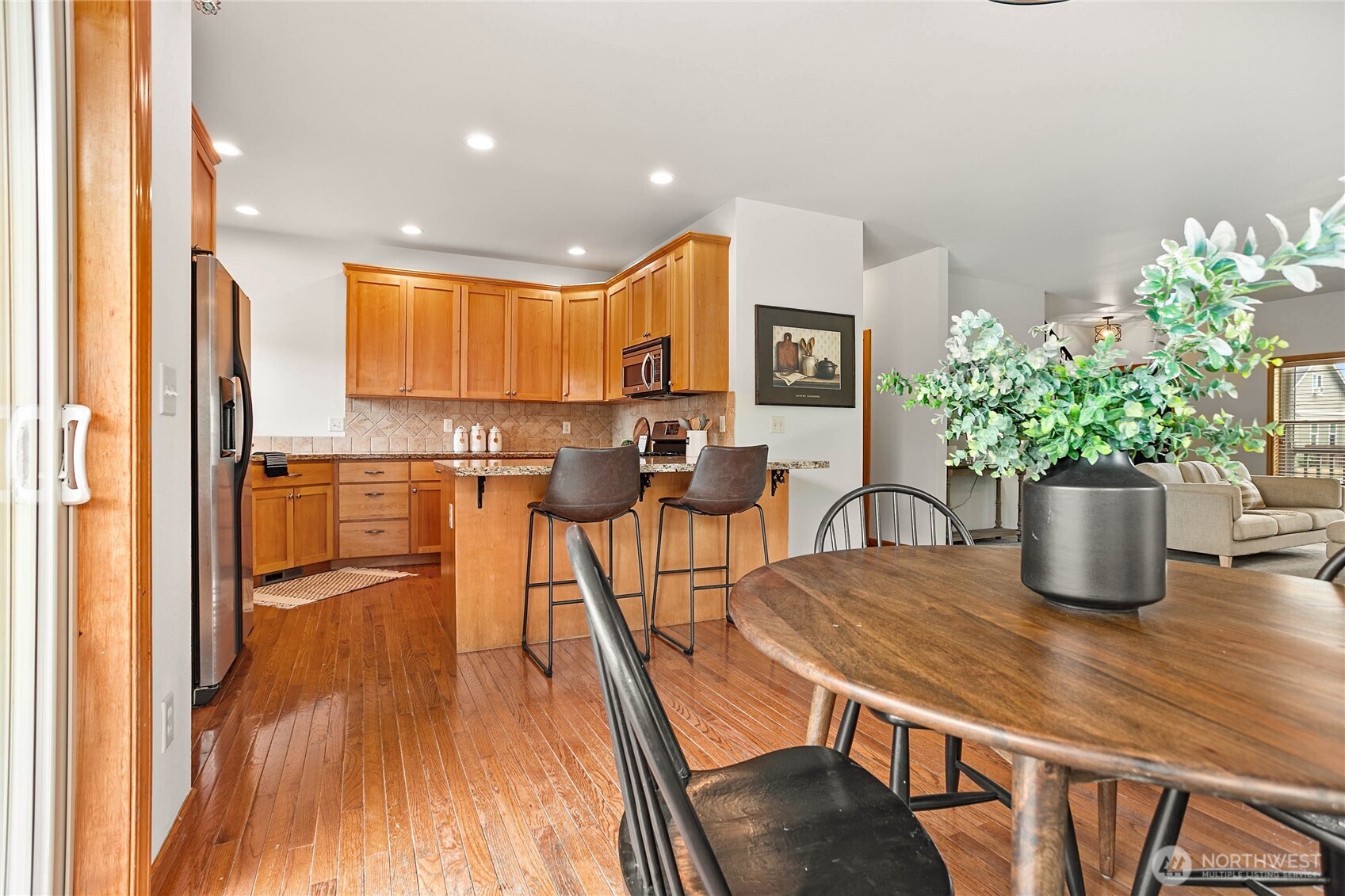 1451 Larkspur Street Property Photo 13