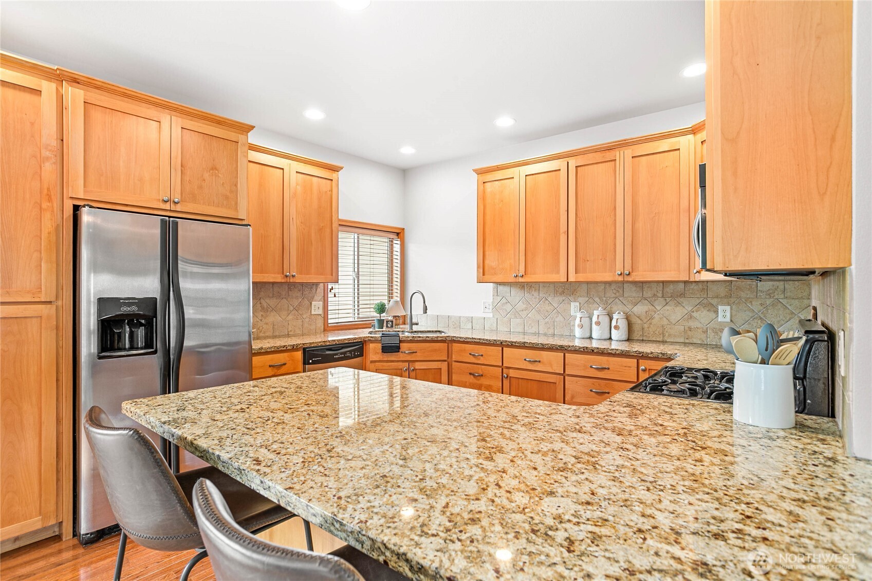 1451 Larkspur Street Property Photo 16