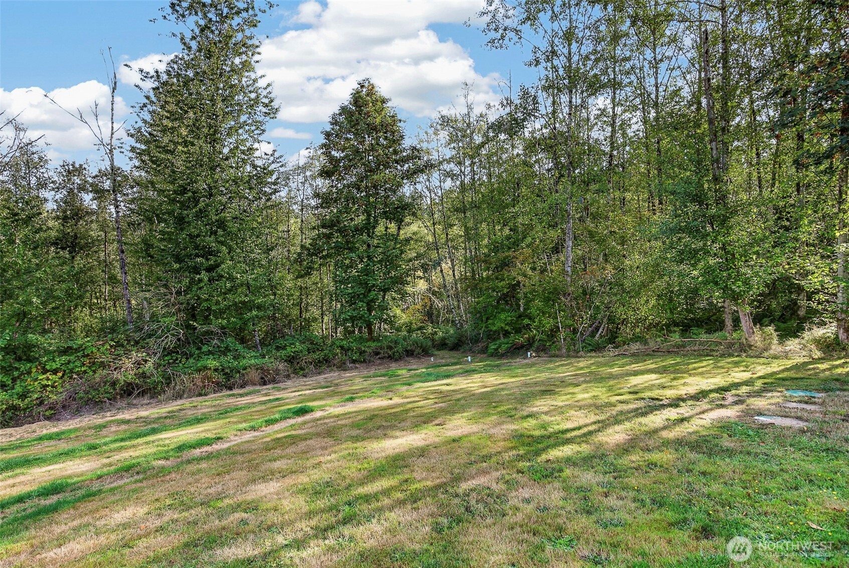 381 Studebaker Spur 2 Property Photo 32