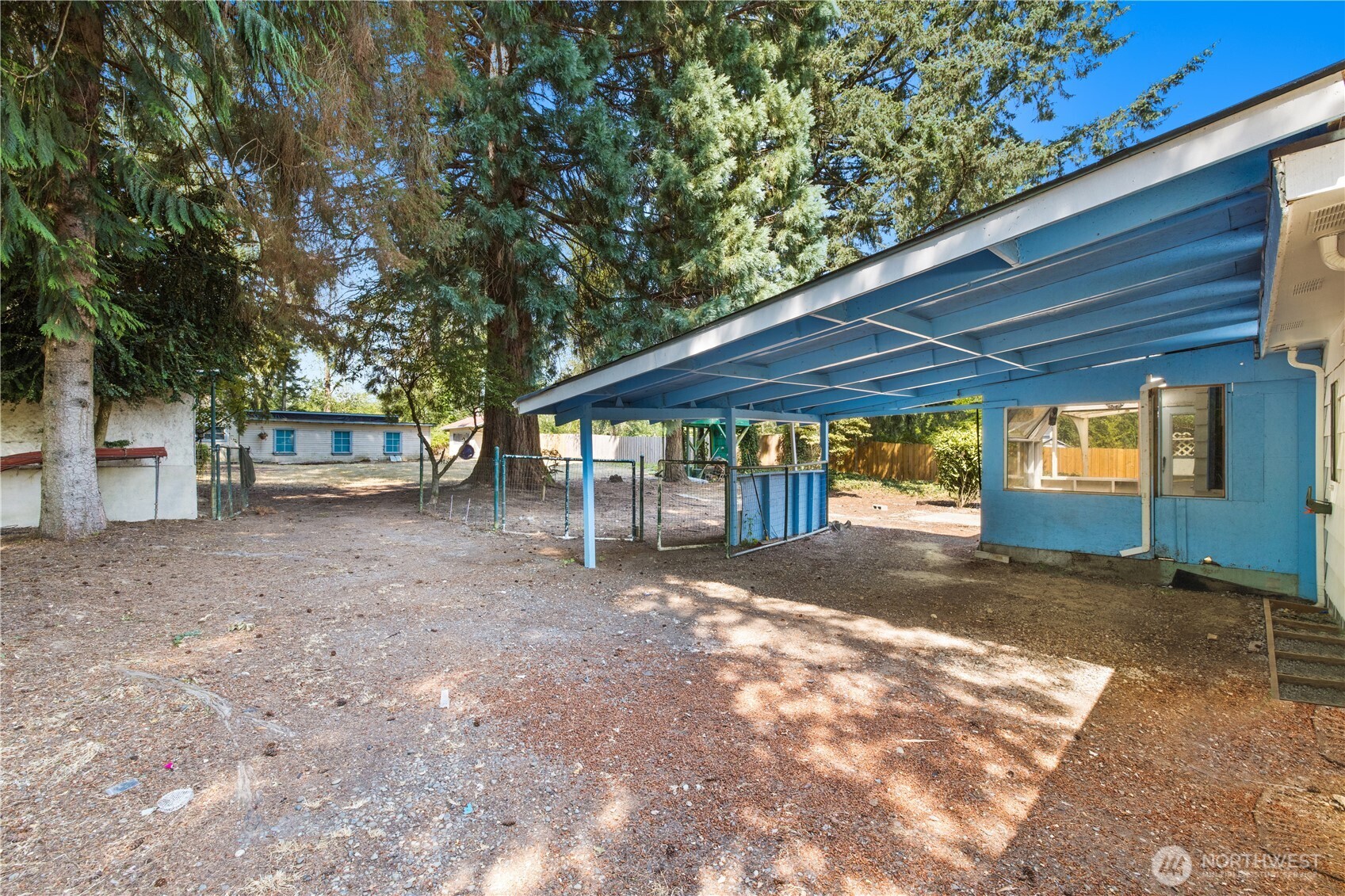 35821 Military Road Property Photo 7