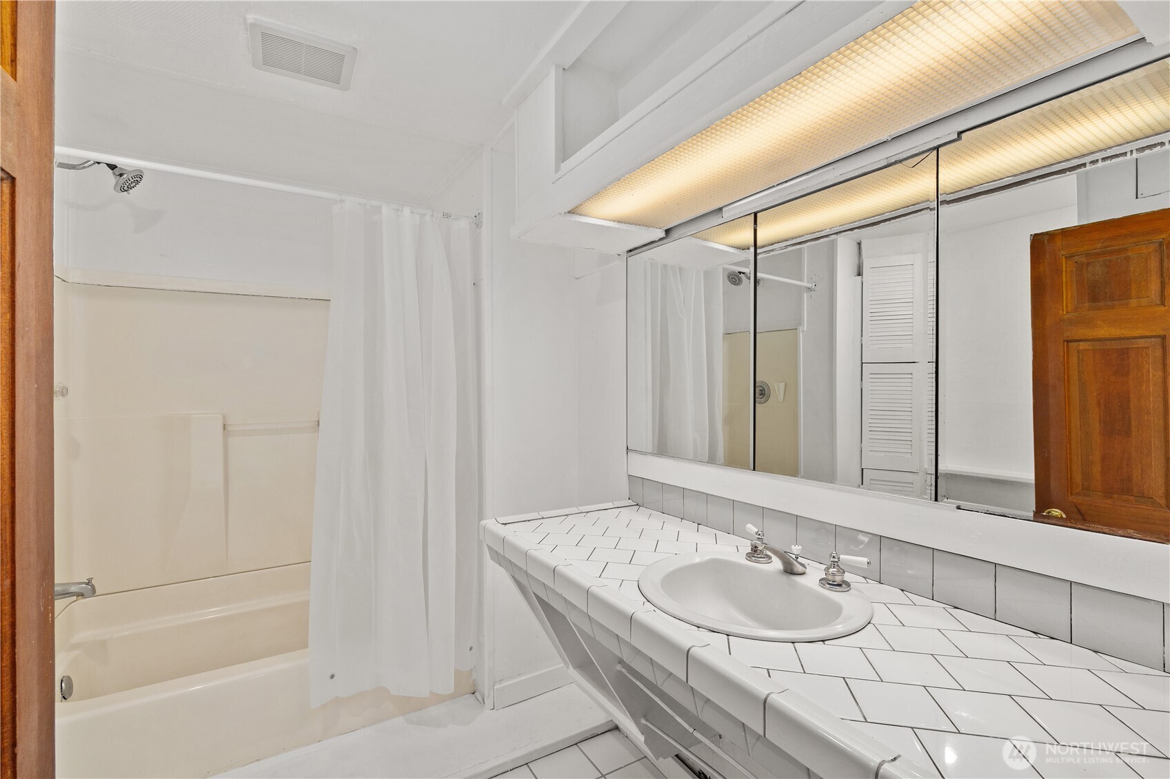 35821 Military Road Property Photo 14