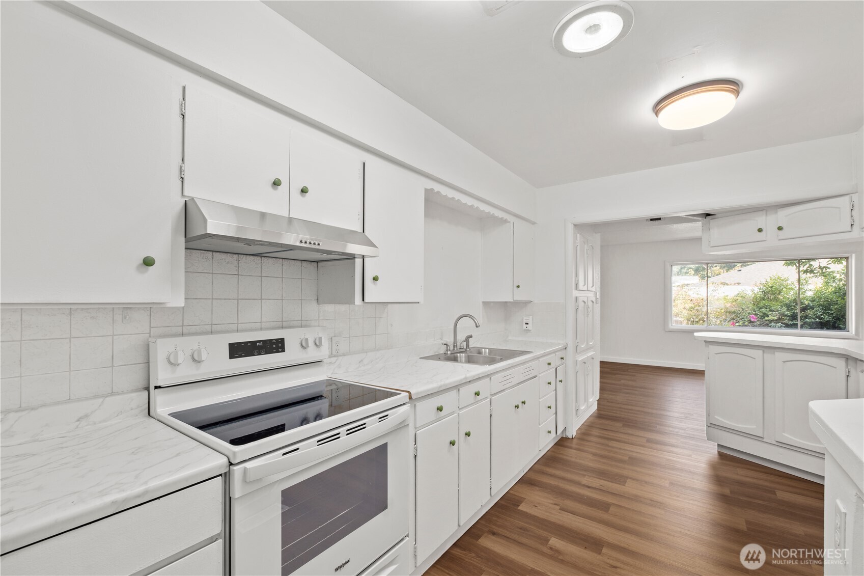35821 Military Road Property Photo 16