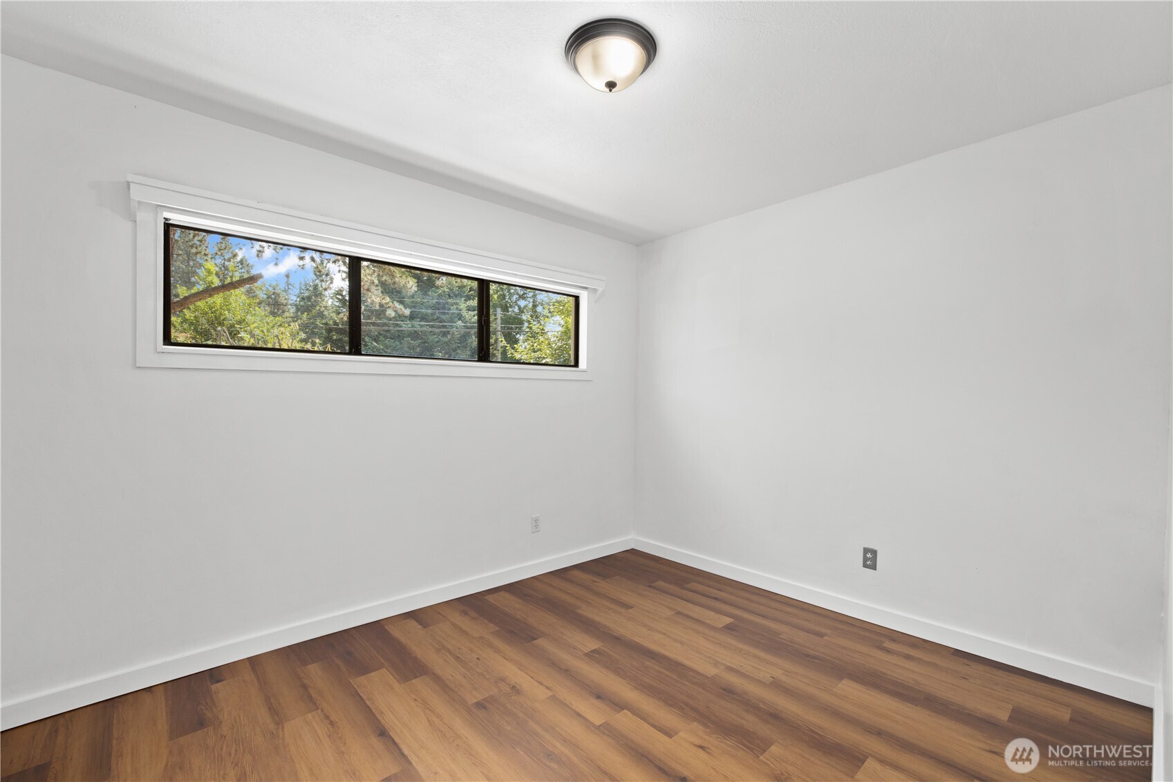 35821 Military Road Property Photo 21