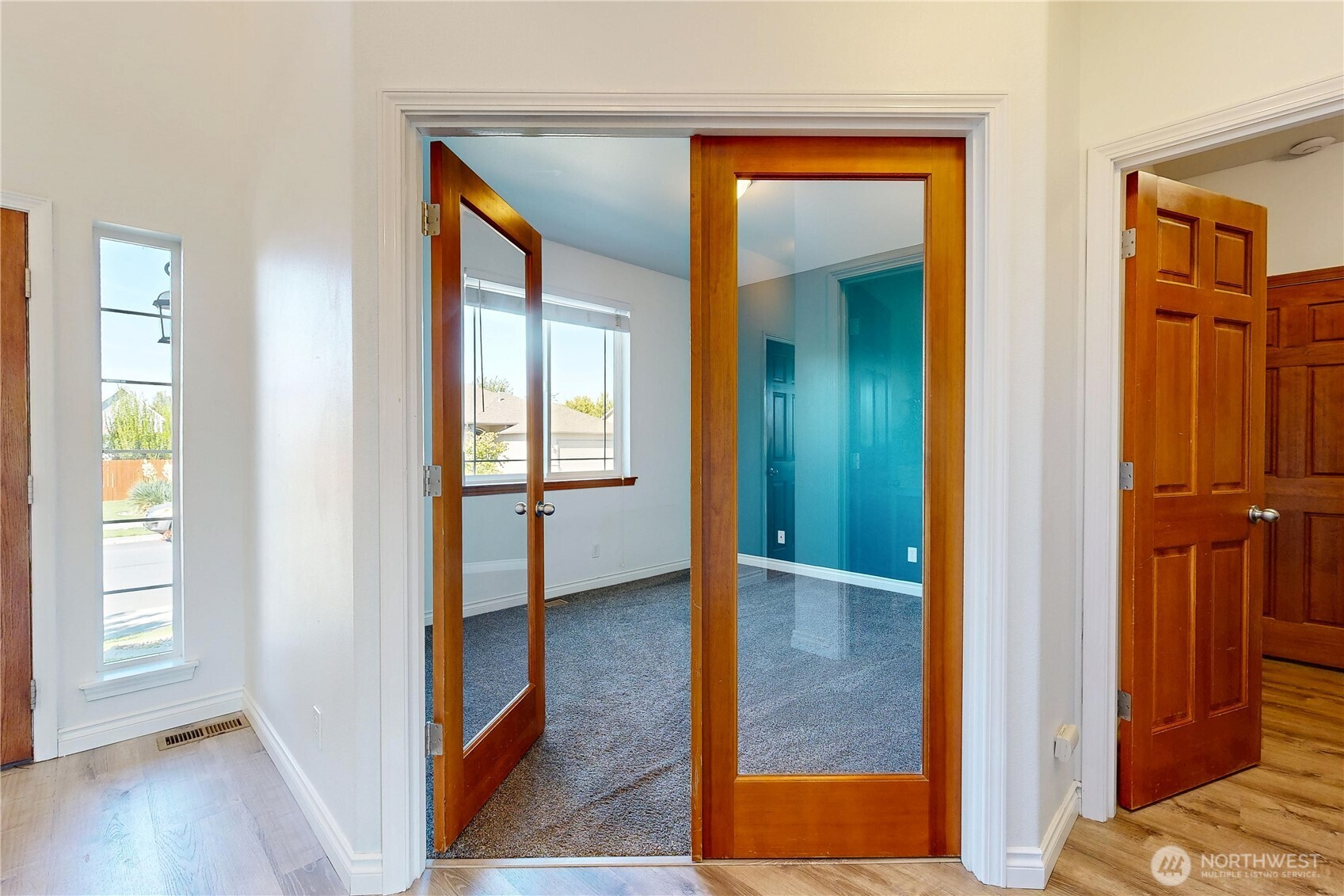 111 Chapelwood Avenue Property Photo 15