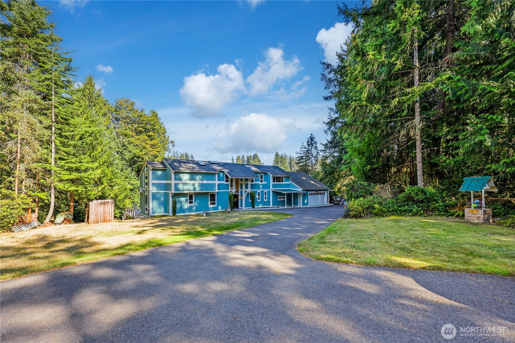 15678 Virginia Loop Road Property Photo 4