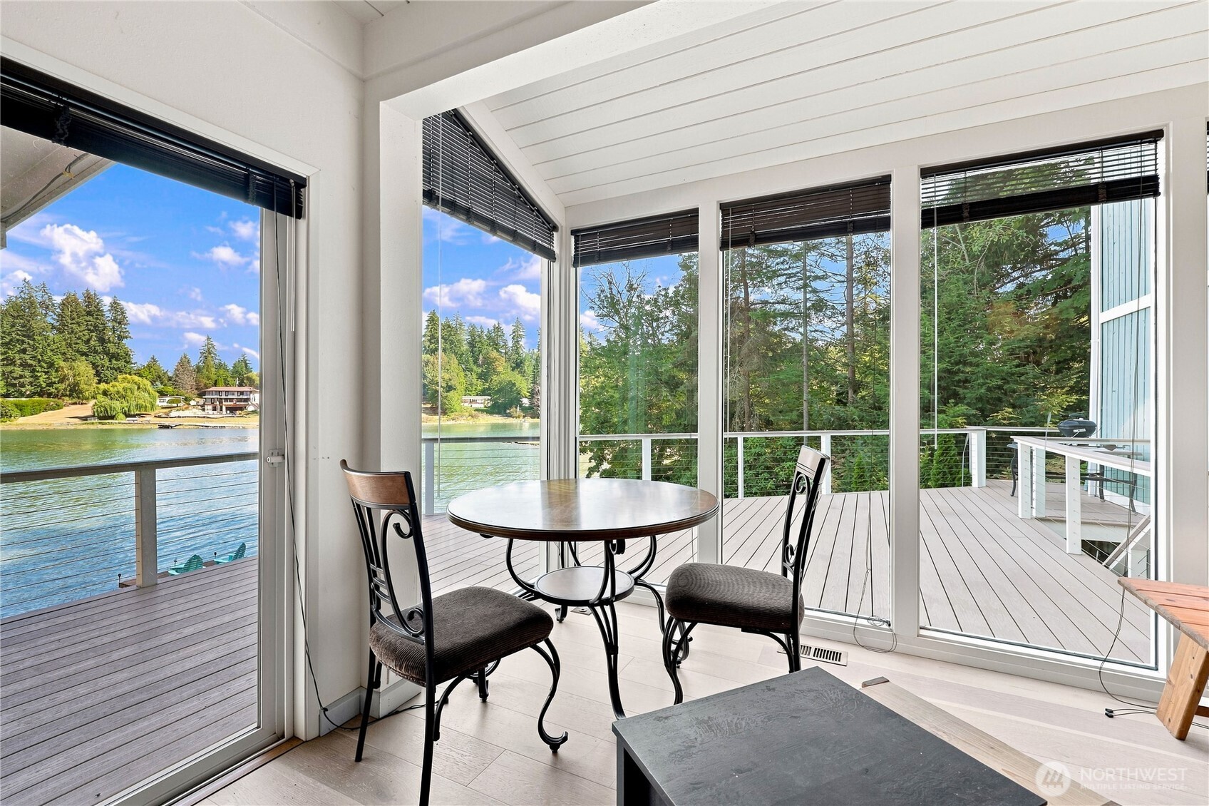 15678 Virginia Loop Road Property Photo 11