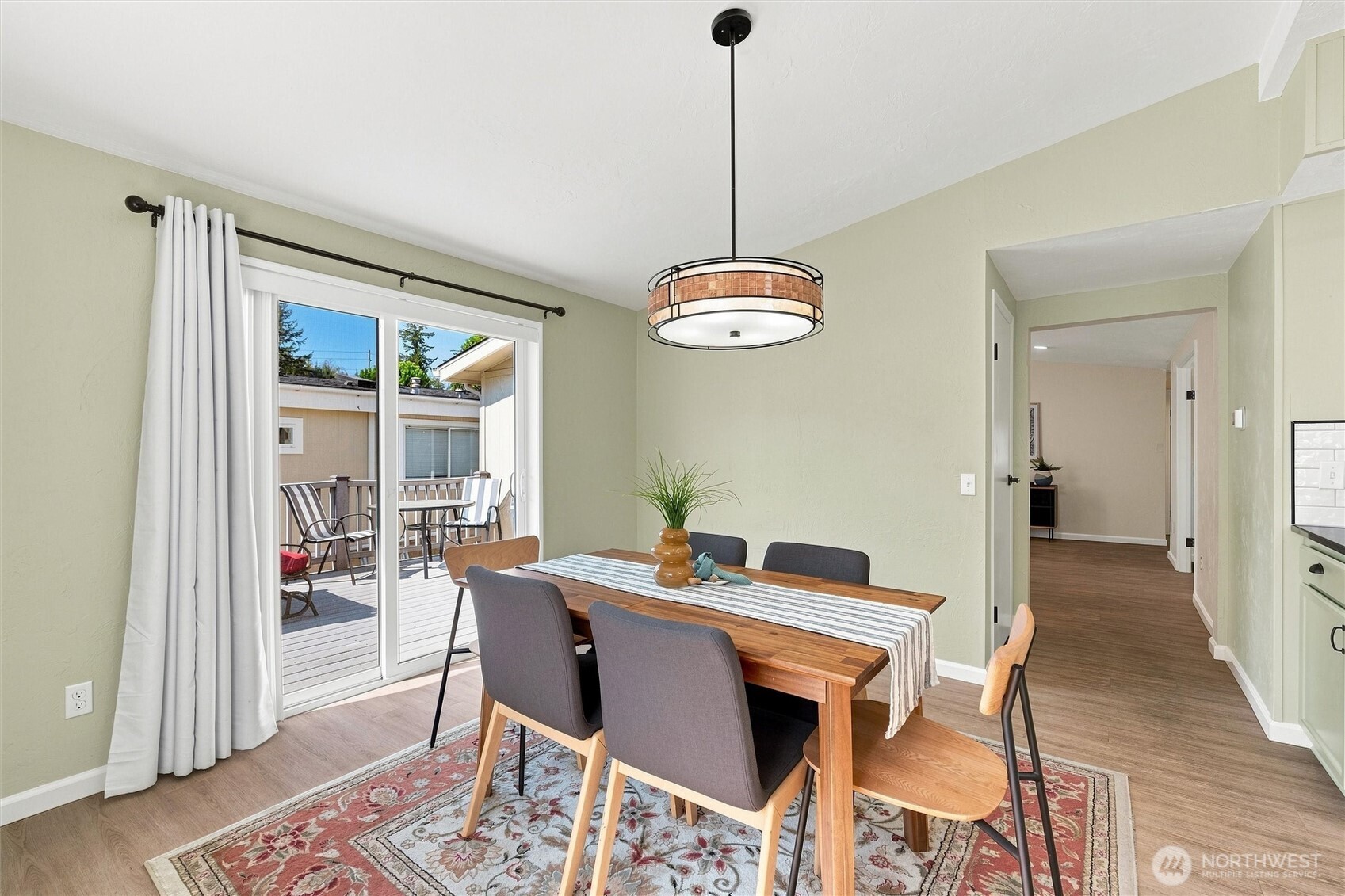 3802 James Street 38 Property Photo 11