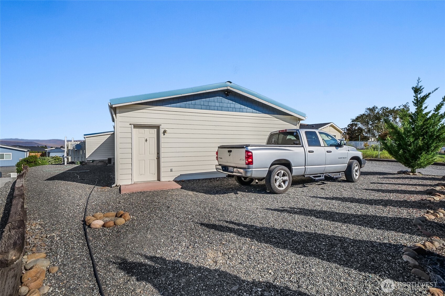 514 Sw Autumn Loop Property Photo 7