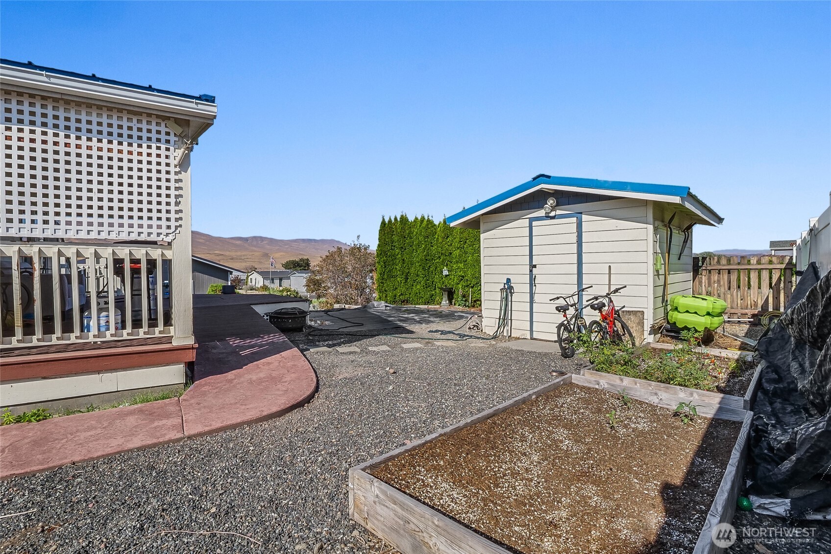 514 Sw Autumn Loop Property Photo 11