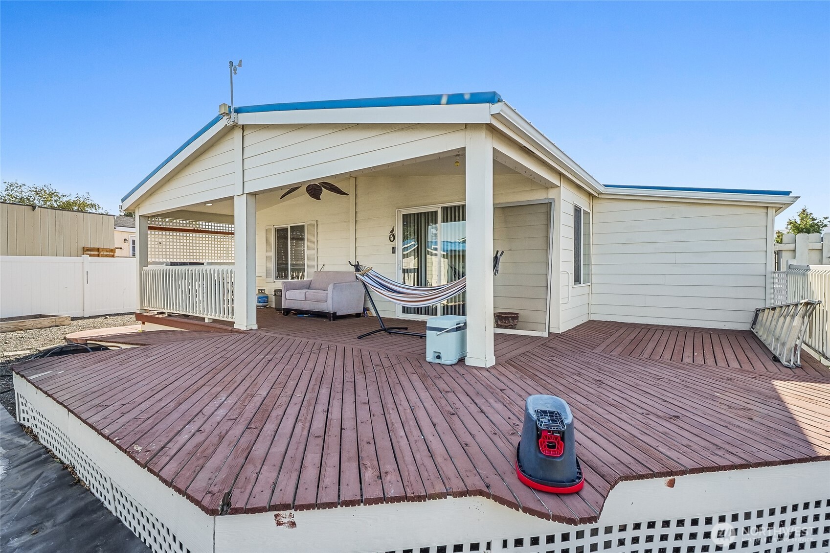 514 Sw Autumn Loop Property Photo 12