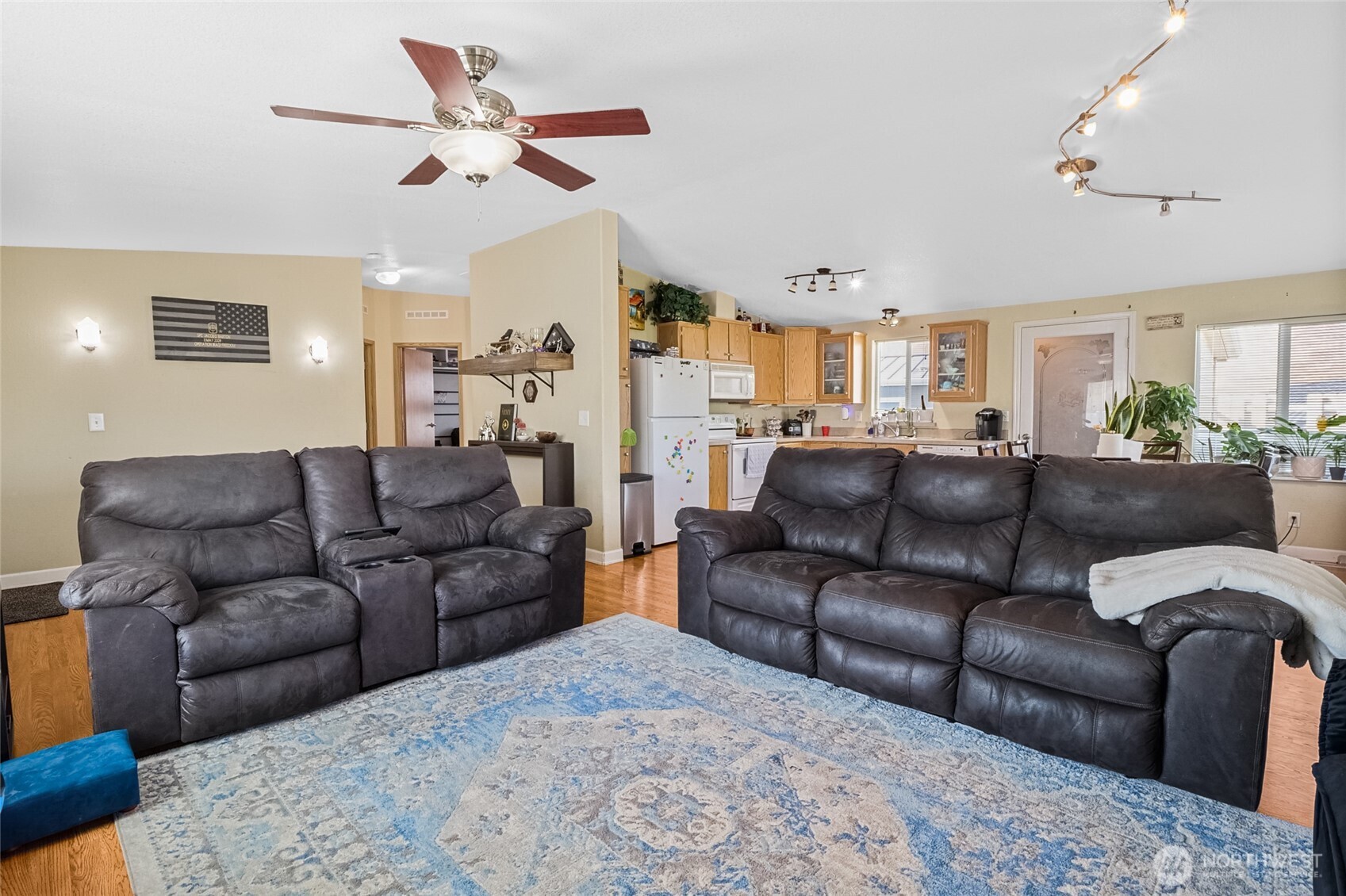 514 Sw Autumn Loop Property Photo 19