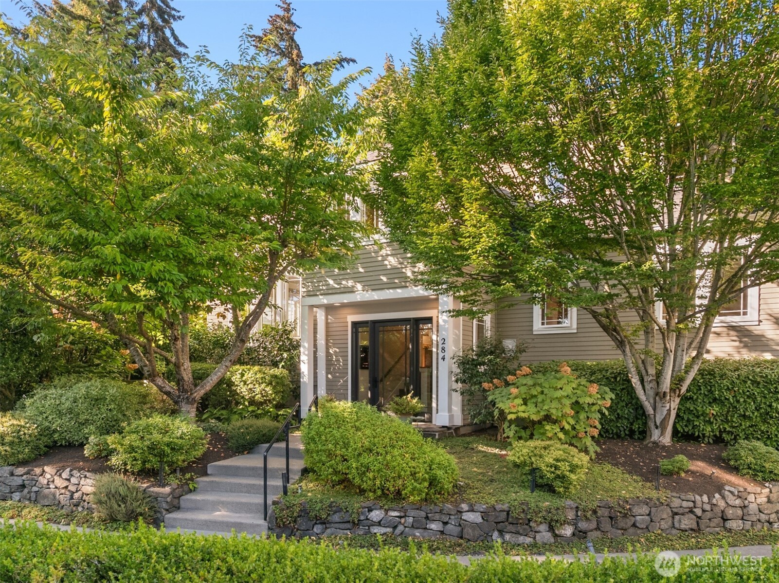 284 Wood Avenue Property Photo 1