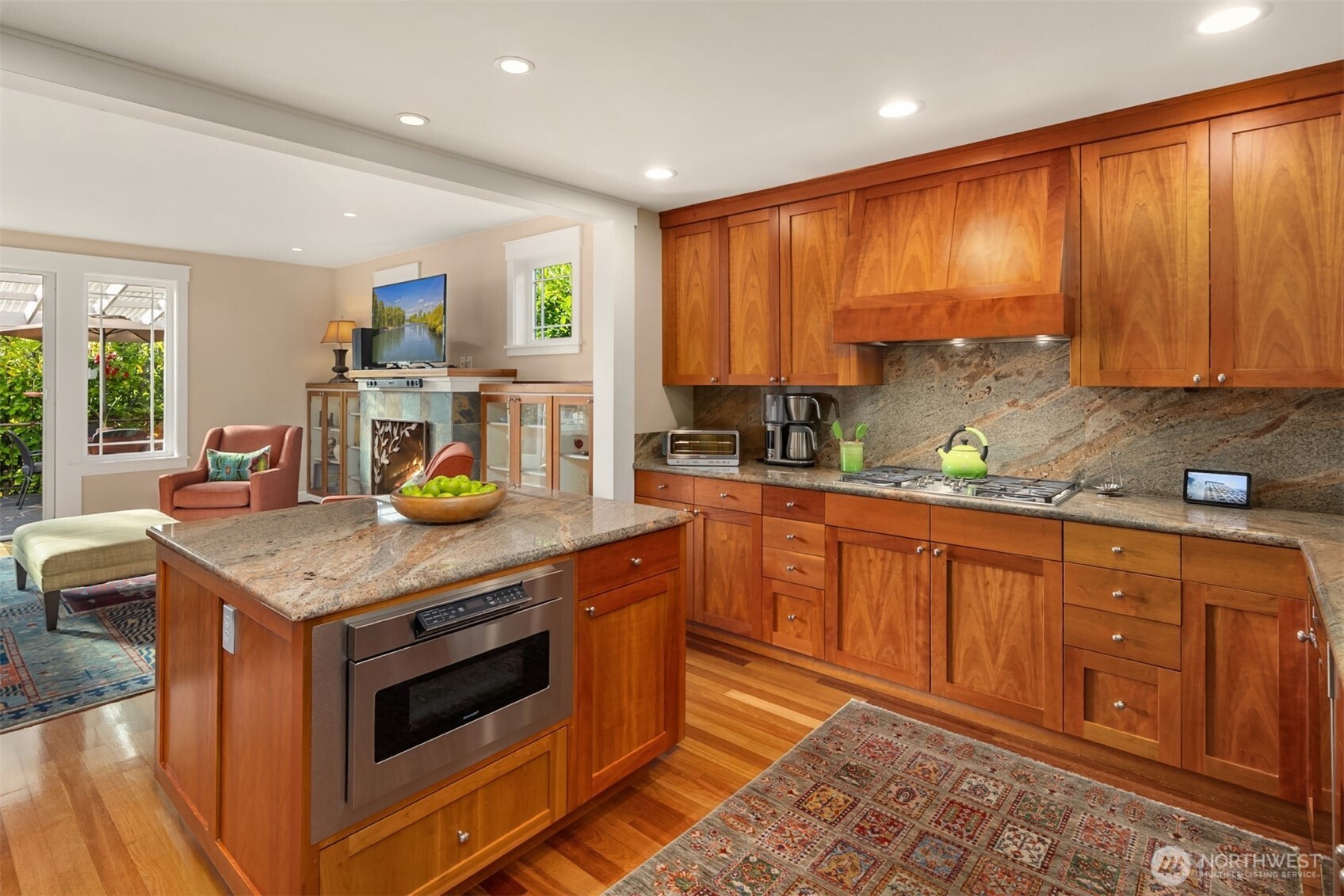 284 Wood Avenue Property Photo 15