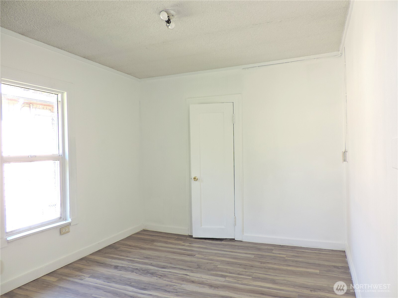 11709 26th Avenue Property Photo 10