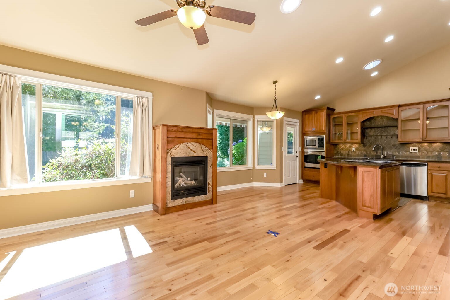 3716 130th Street Property Photo 12