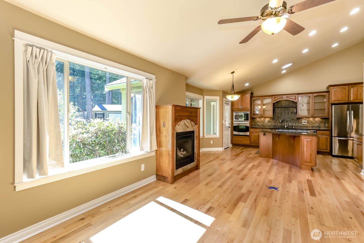 3716 130th Street Property Photo 14