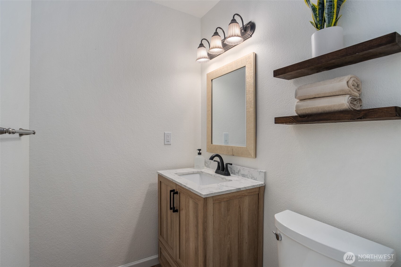 12312 Ne 147th Court Property Photo 16