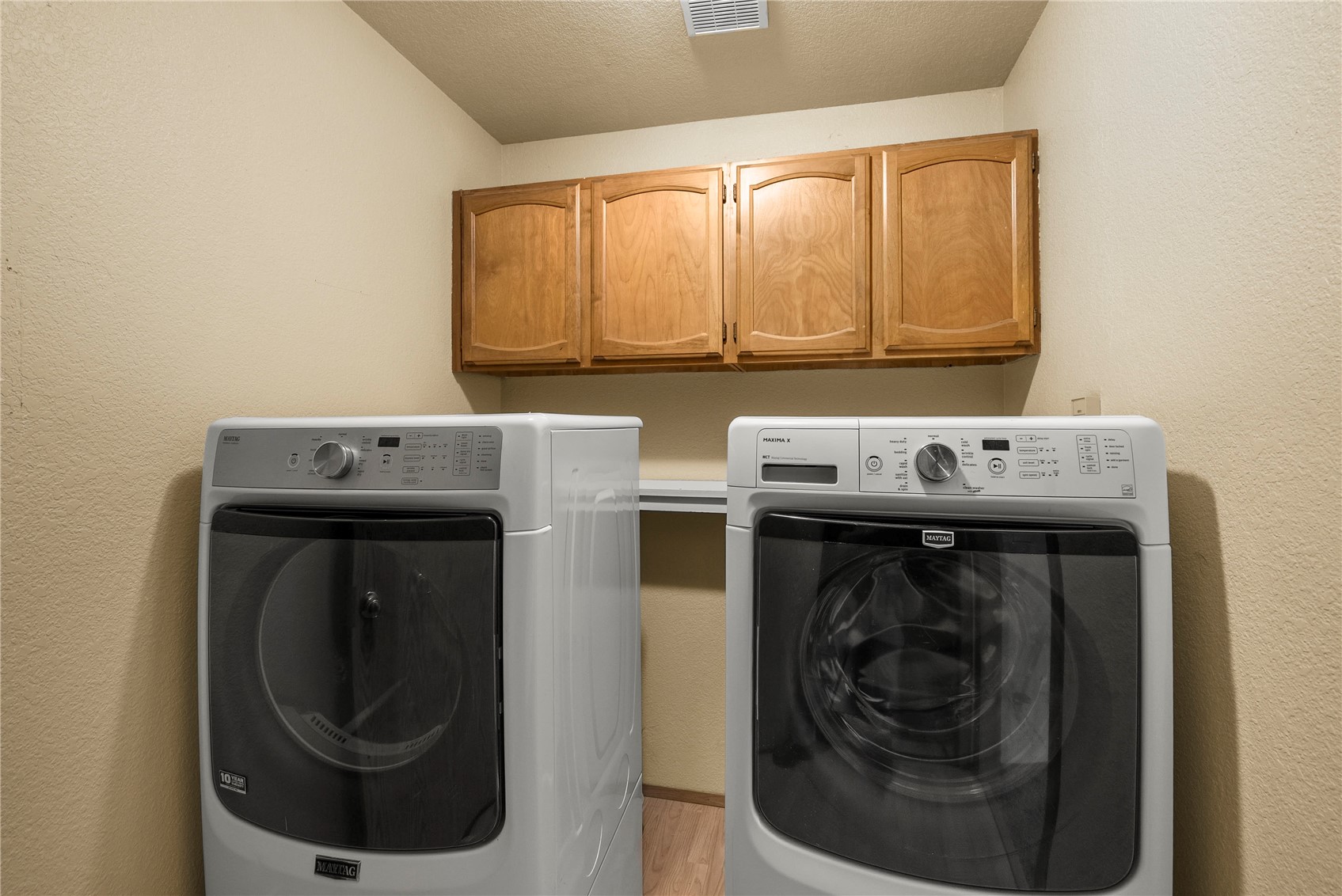 10129 C Street Property Photo 14