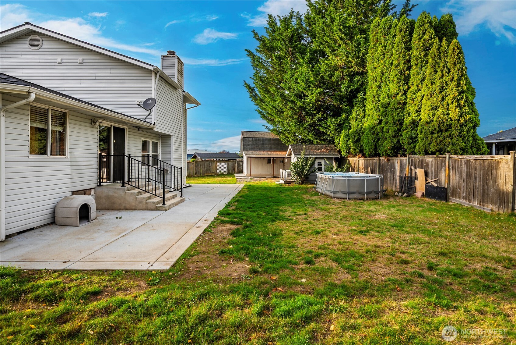 10129 C Street Property Photo 27