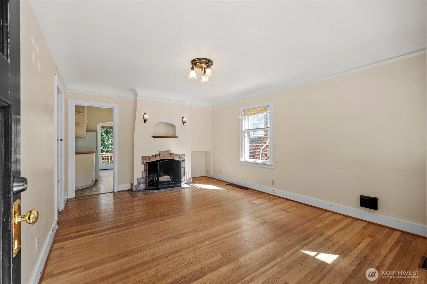 1718 Ne 88th Street Property Photo 3