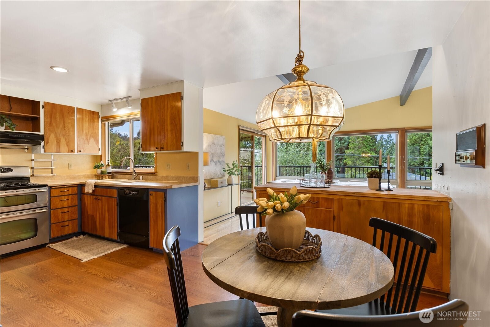 17207 76th Avenue Property Photo 12