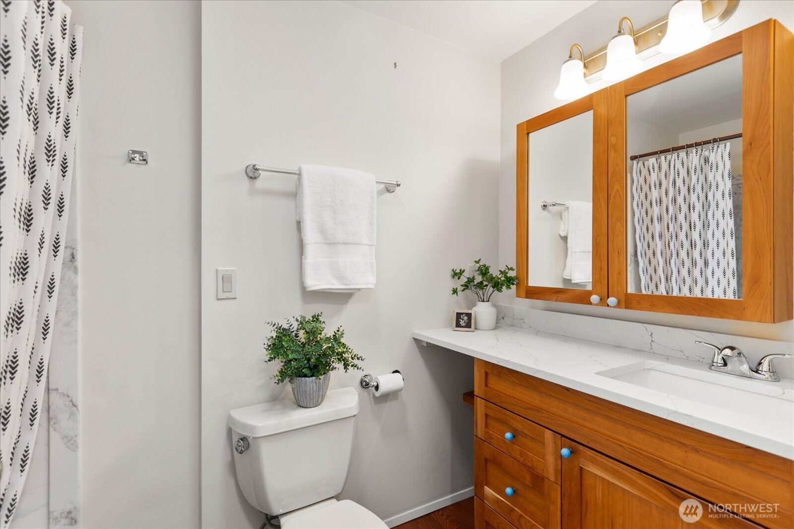 17207 76th Avenue Property Photo 21
