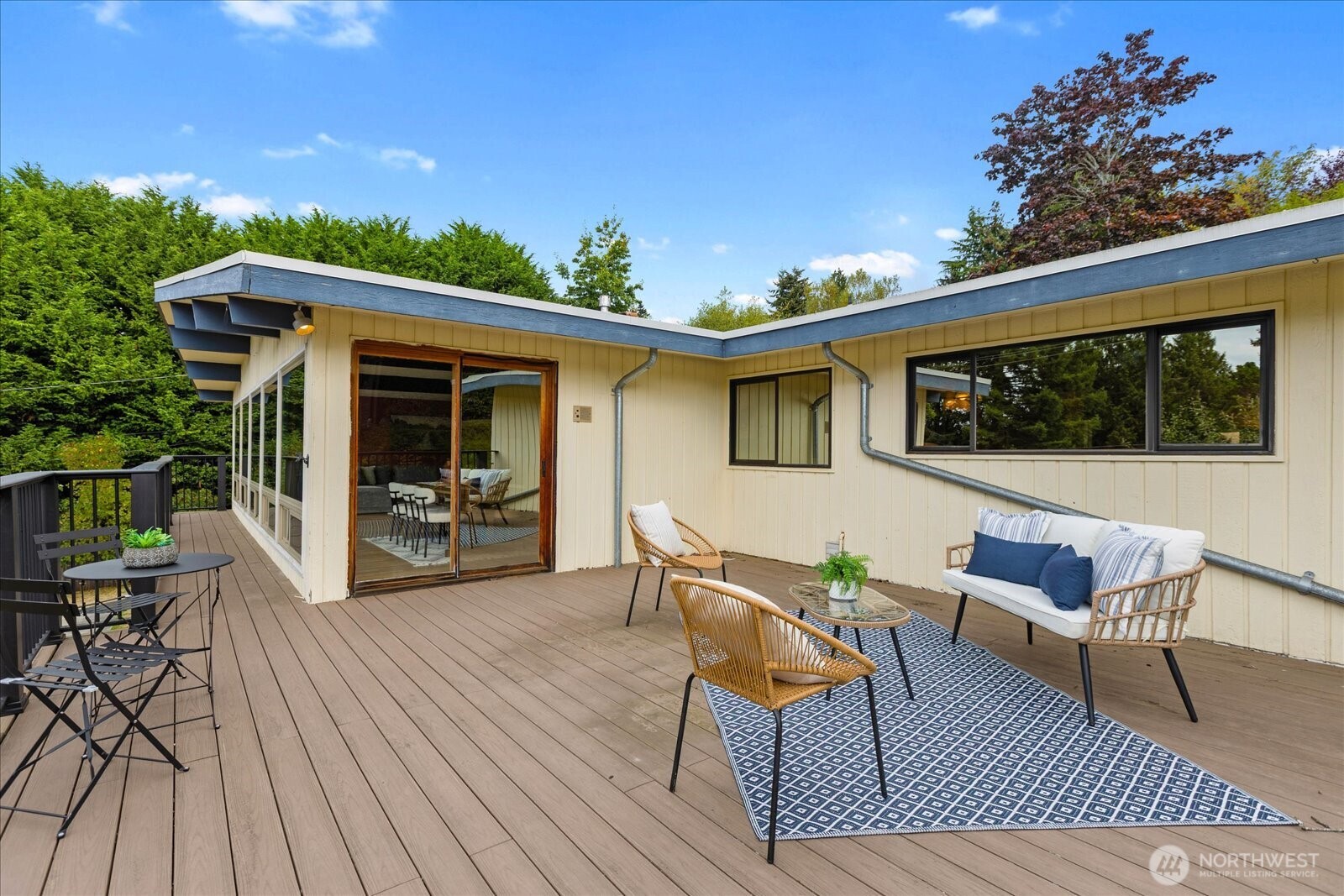 17207 76th Avenue Property Photo 30