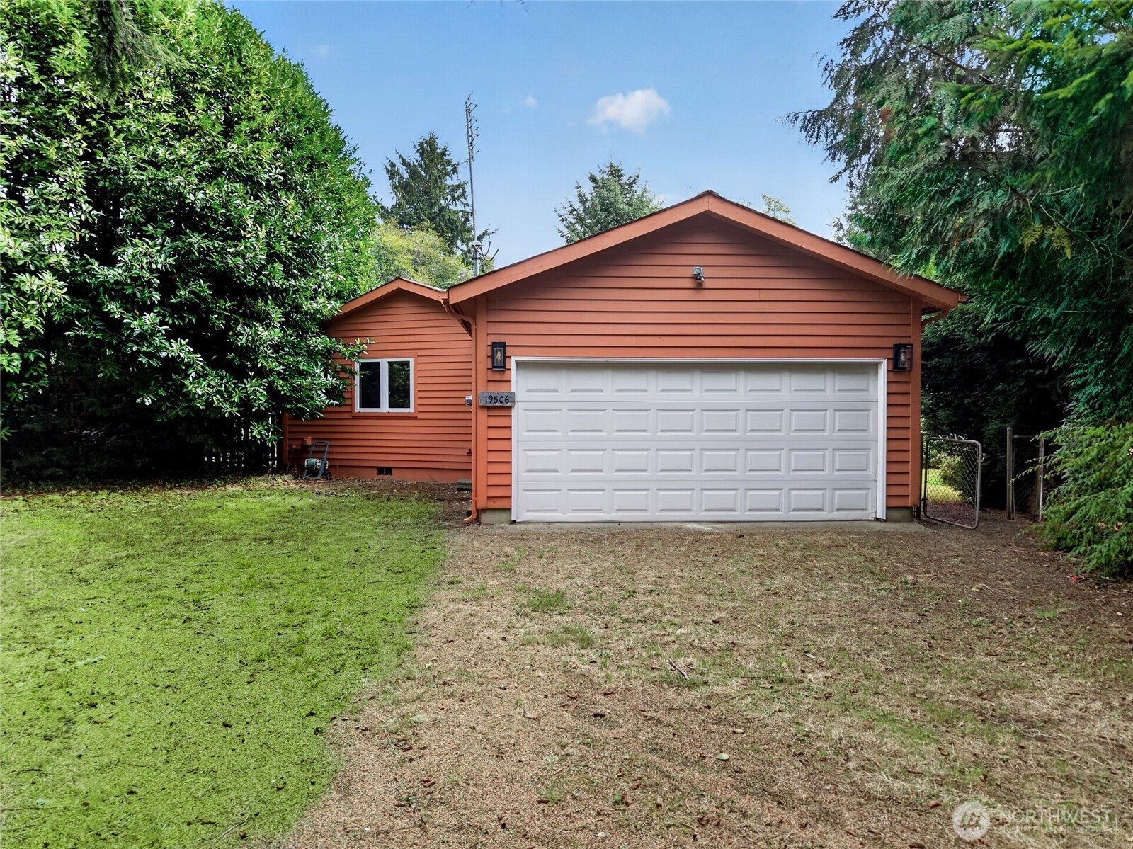 19506 U Place Property Photo 1
