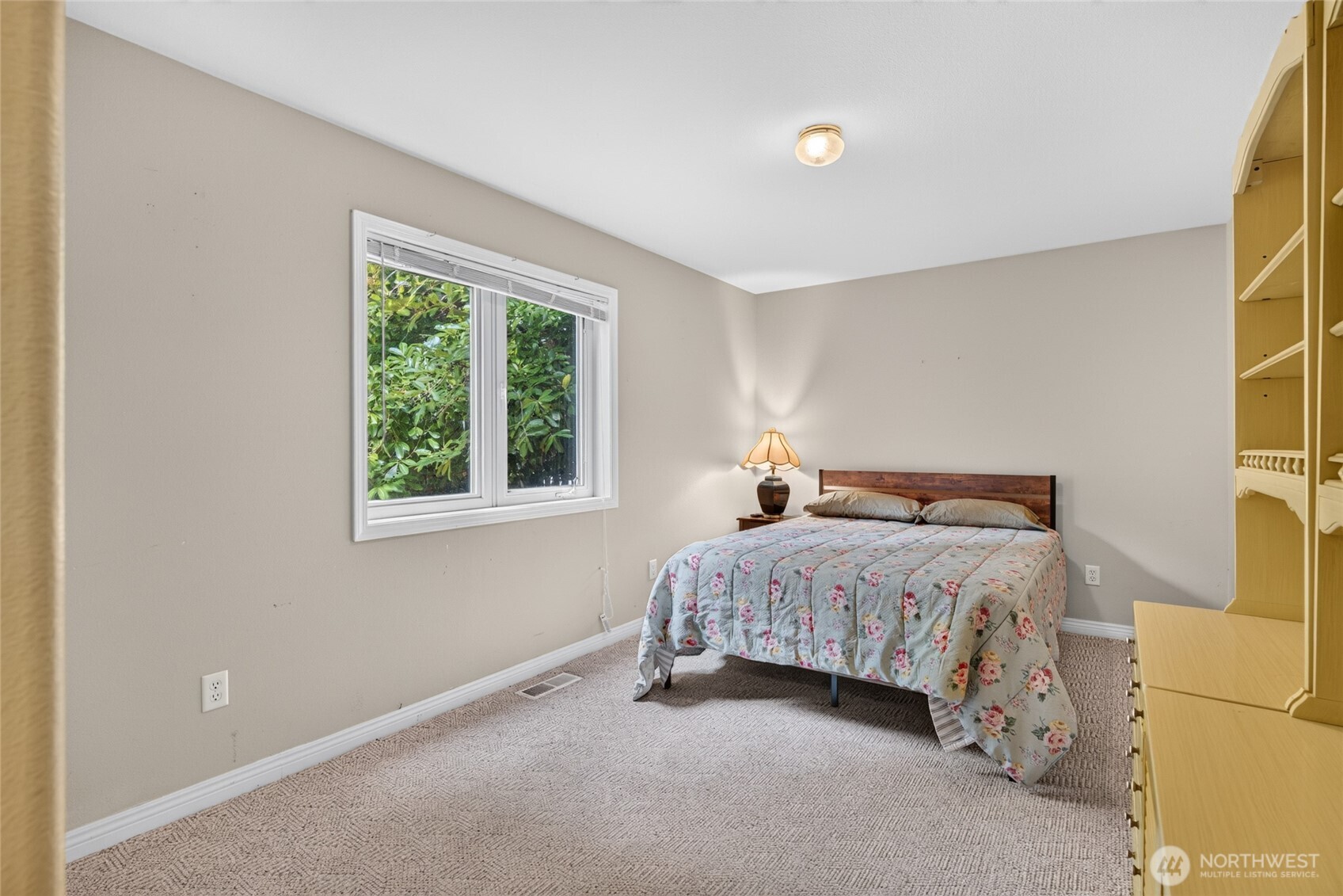 19506 U Place Property Photo 4