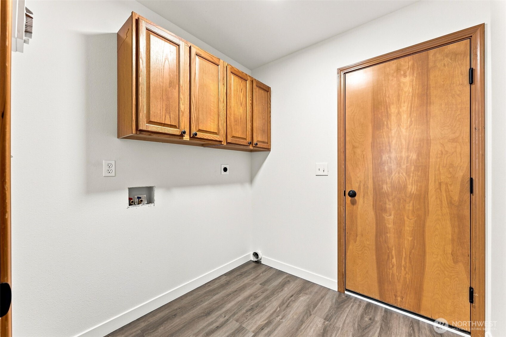 51 E North Bay Place Property Photo 15
