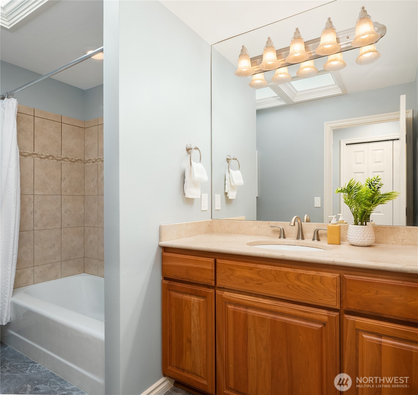 4909 122nd Avenue Property Photo 17