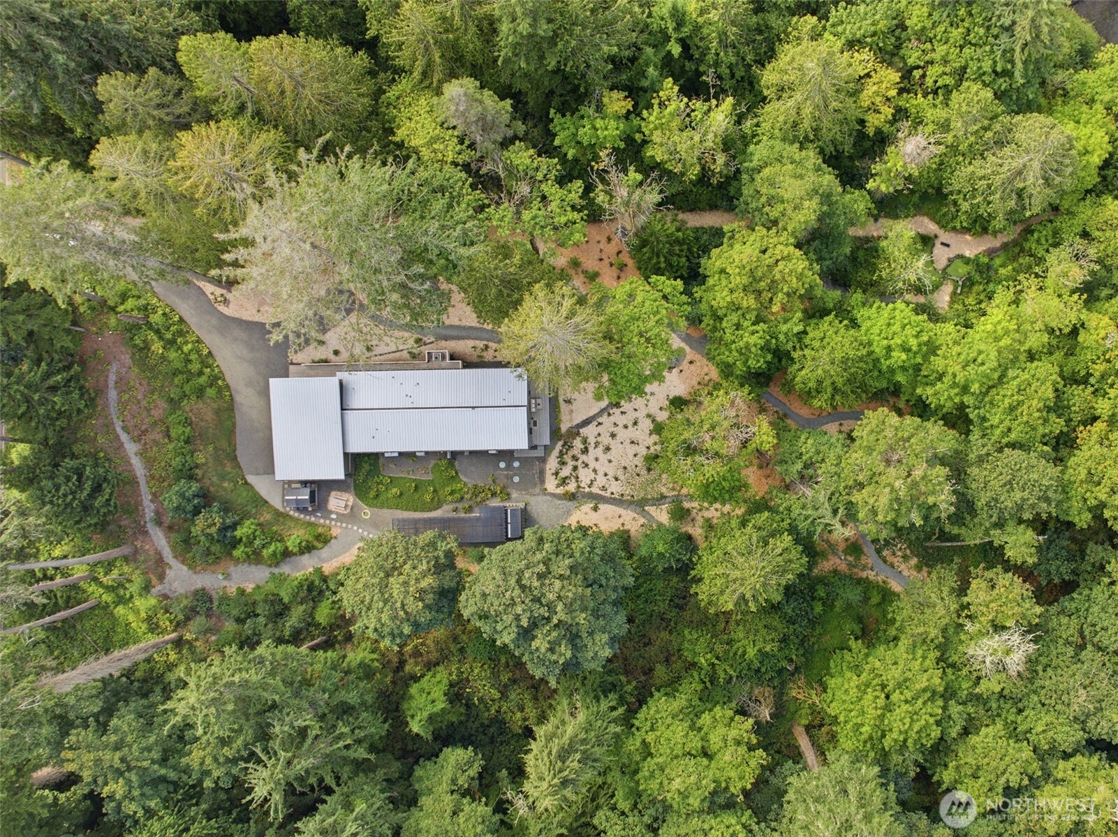 9720 Ne Lofgren Road Property Photo 3