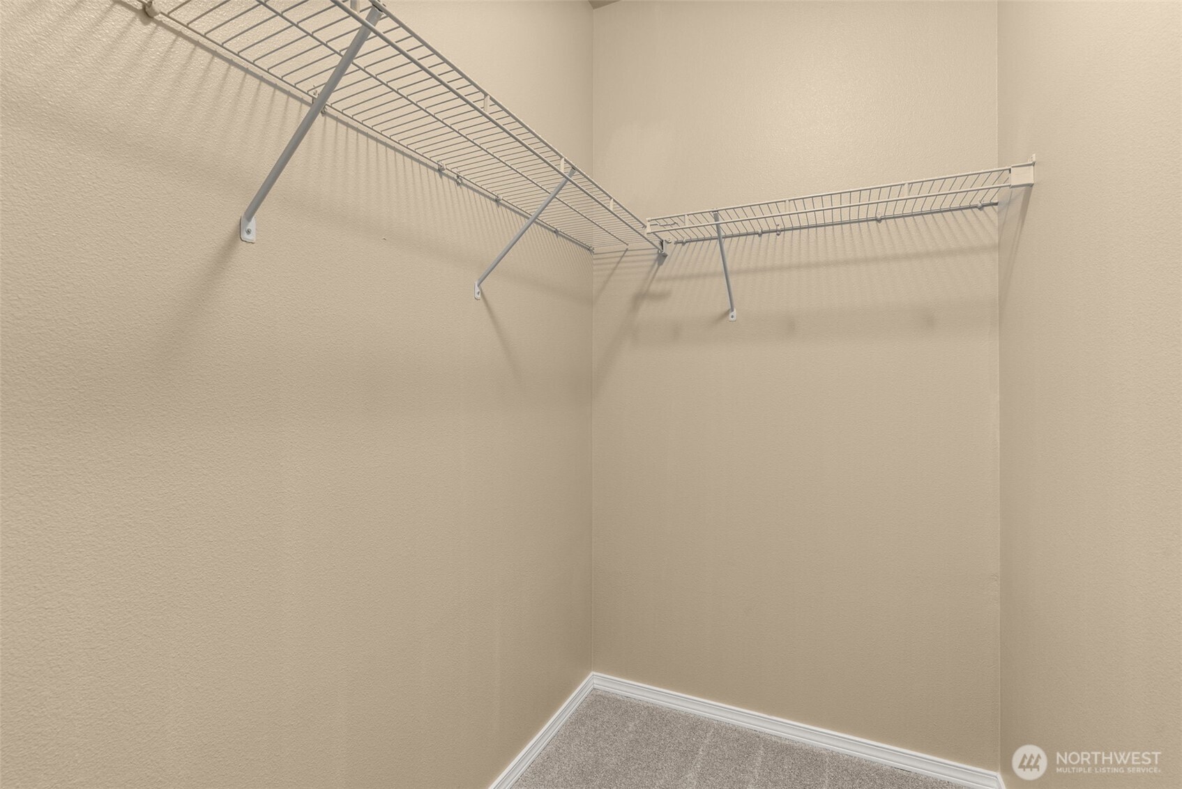 3805 Lanyard Drive Property Photo 20