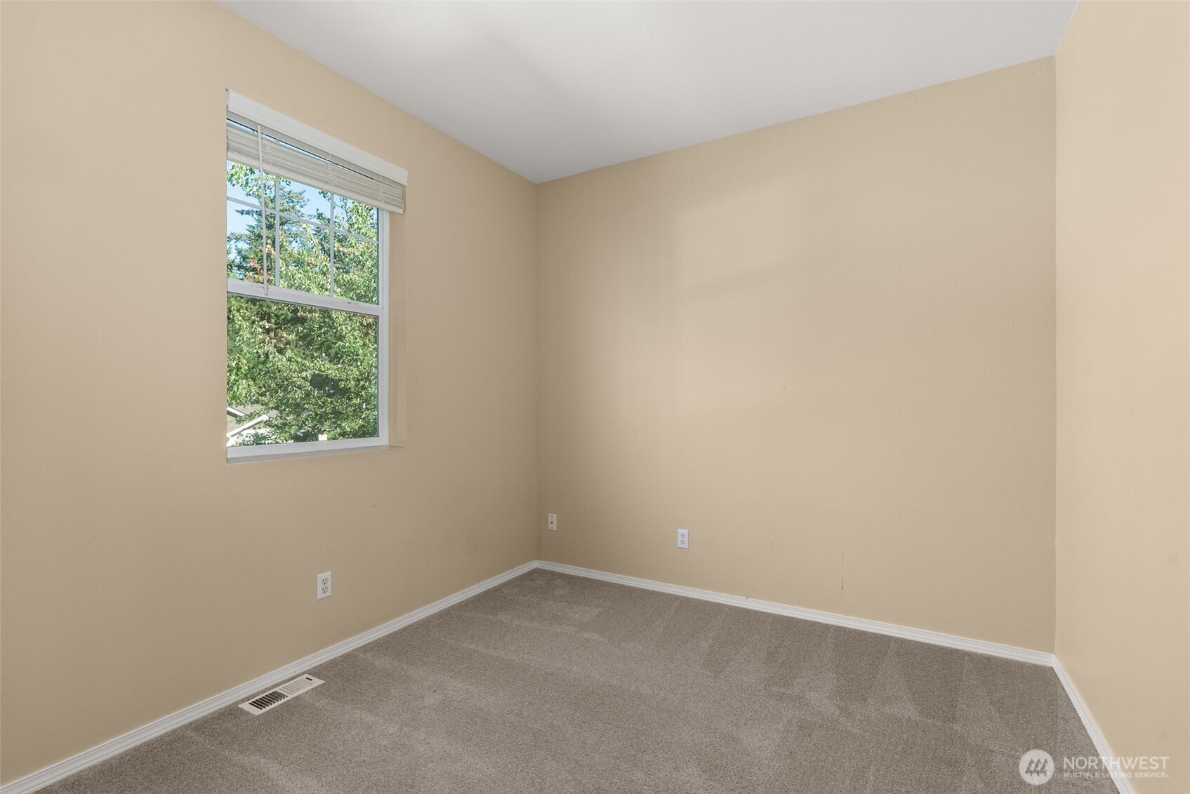 3805 Lanyard Drive Property Photo 21