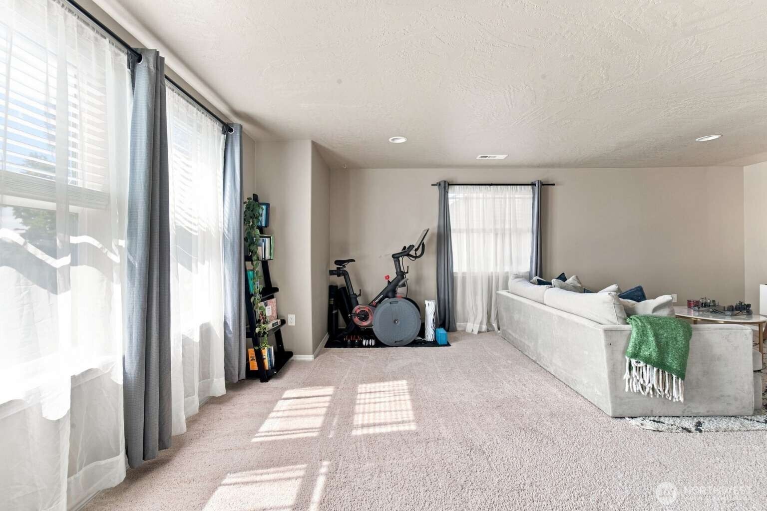 1170 Sw Virginia St Property Photo 20