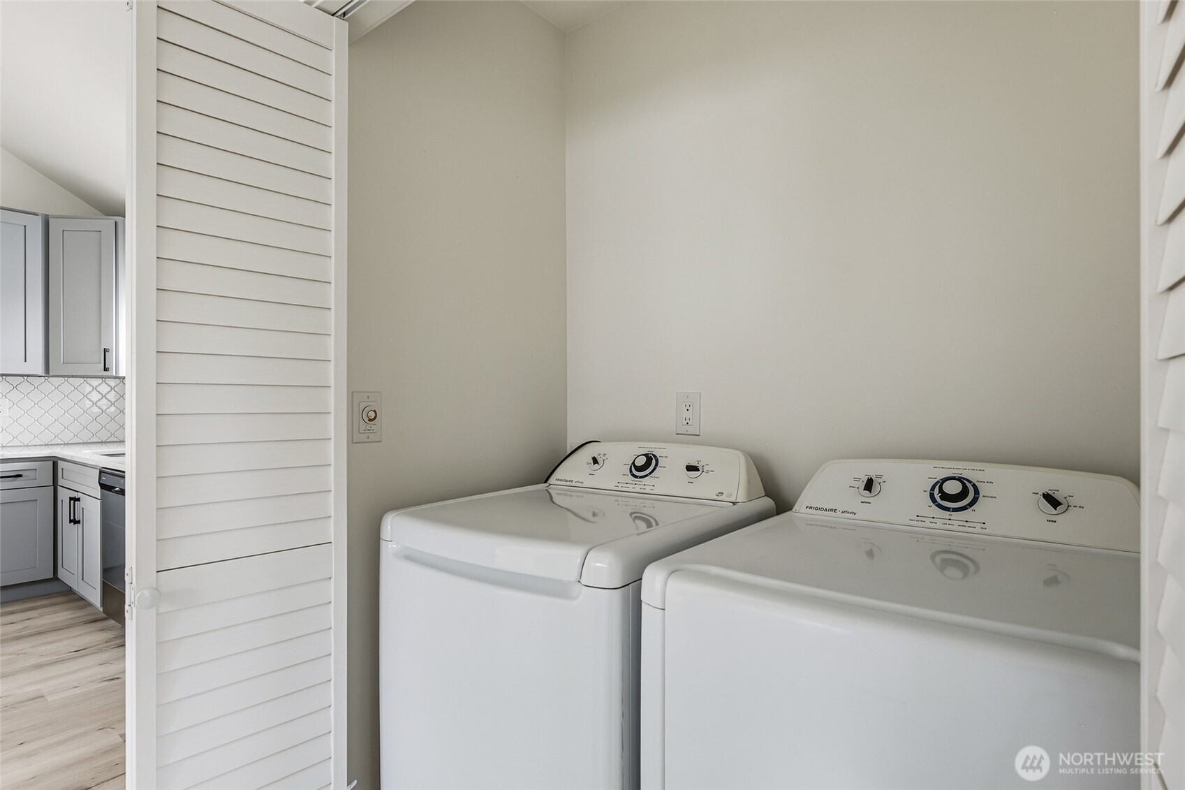 1750 S Anderson Street 2 Property Photo 14