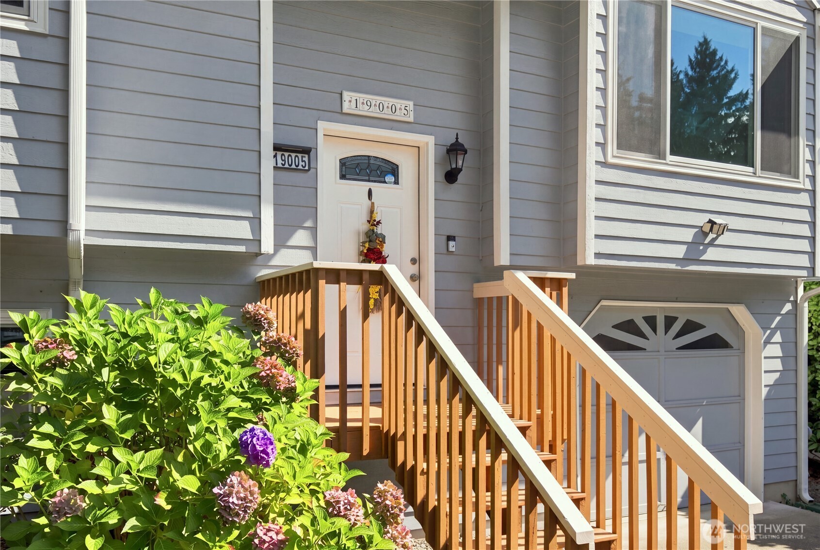 19005 60th Street Property Photo 2