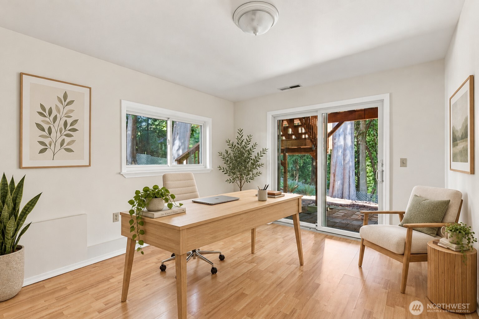 19005 60th Street Property Photo 11