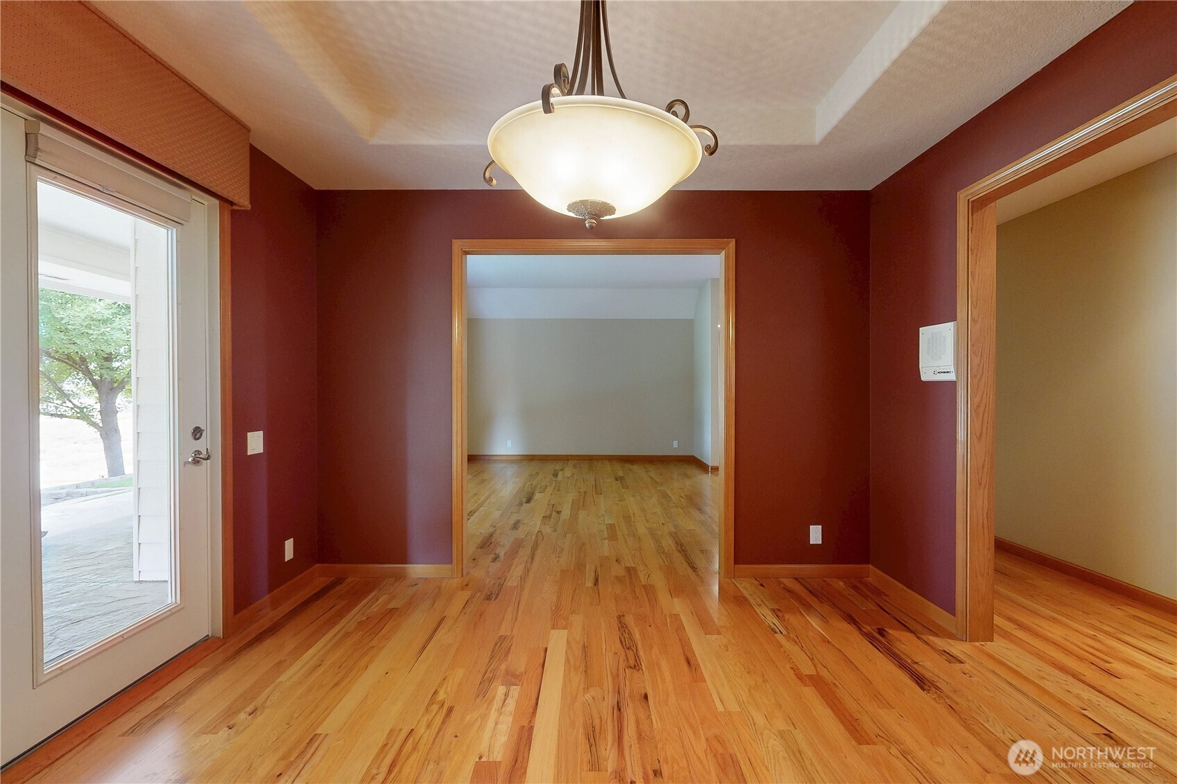 2460 Fairfield Drive Property Photo 13