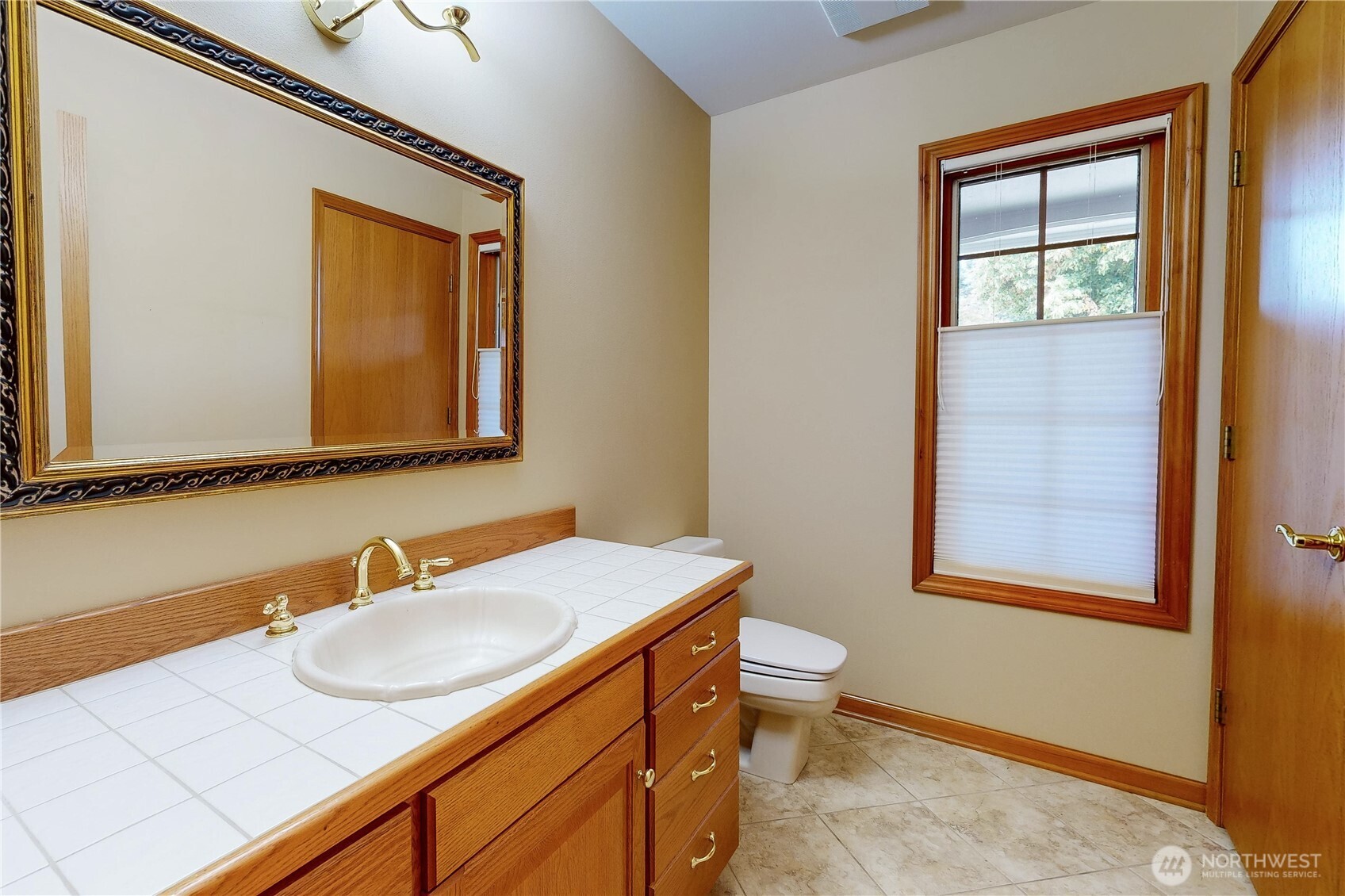 2460 Fairfield Drive Property Photo 15