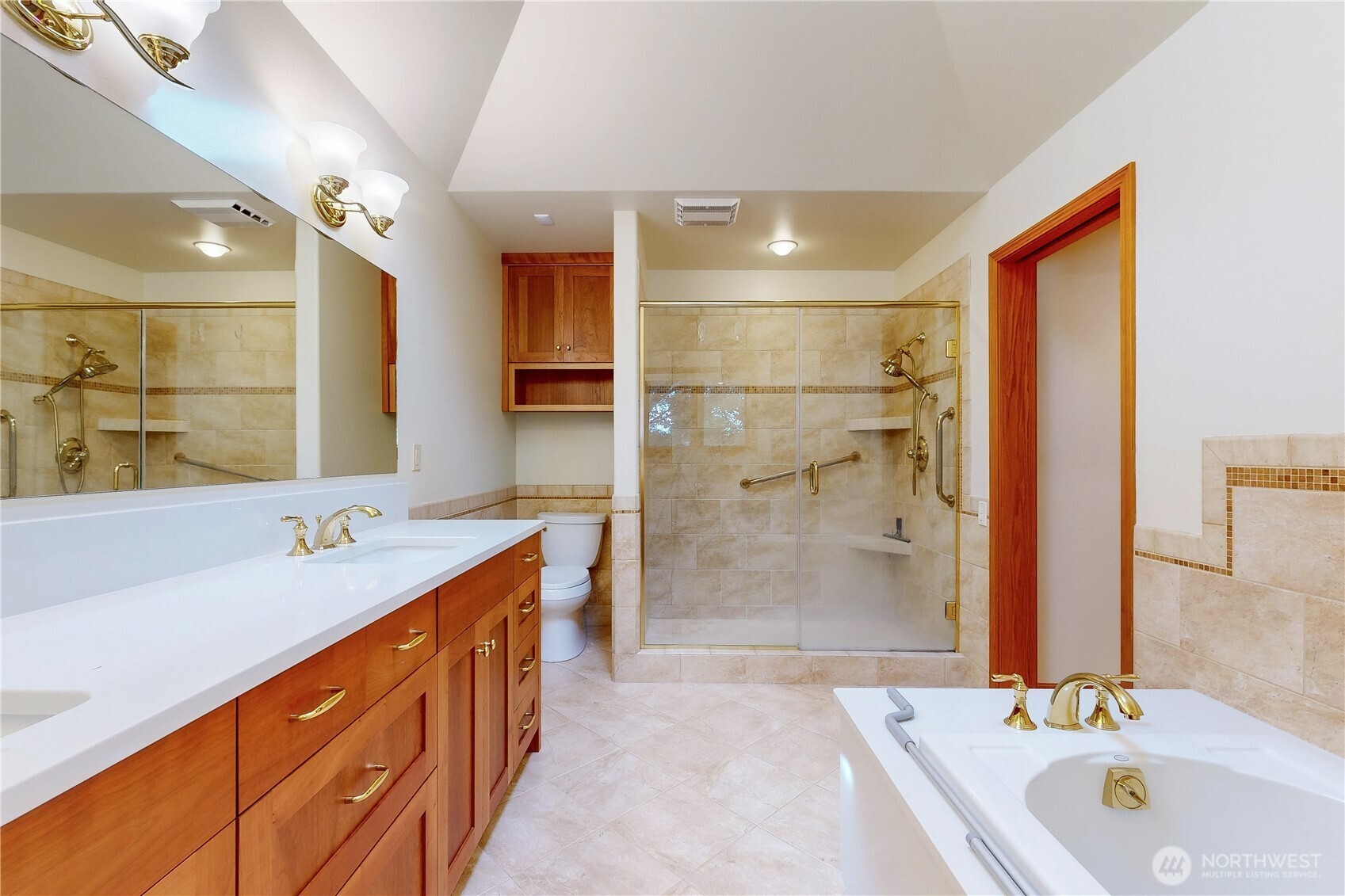 2460 Fairfield Drive Property Photo 19