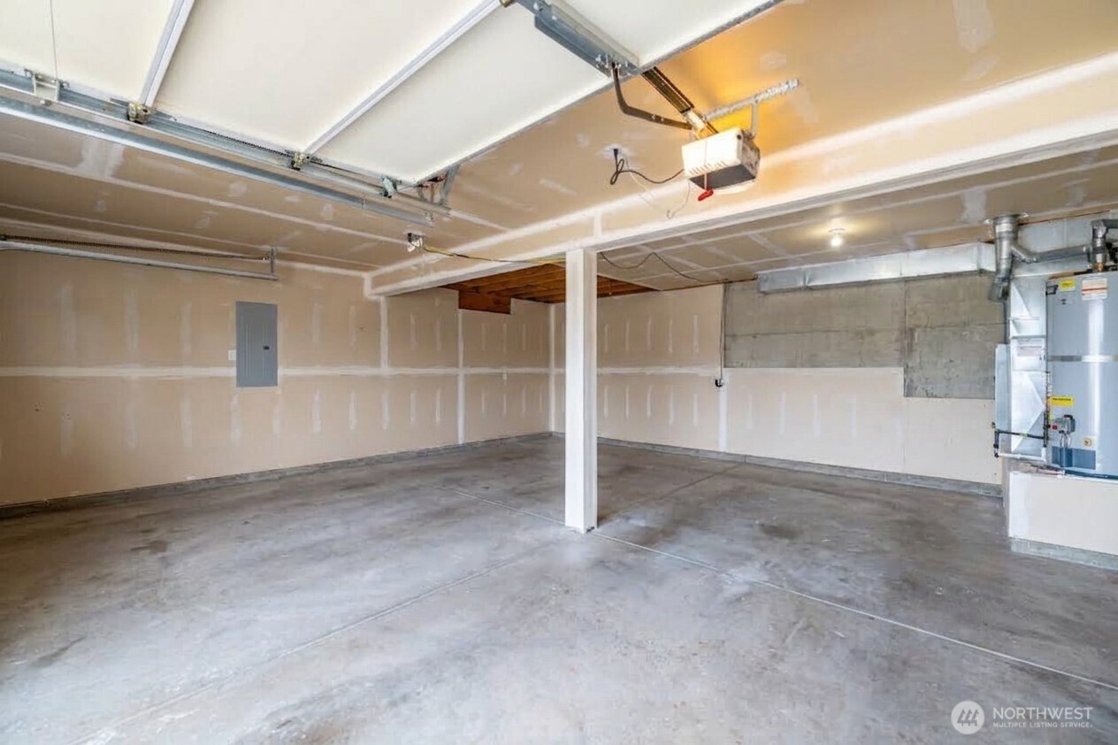 1424 Vecchio Court Property Photo 23