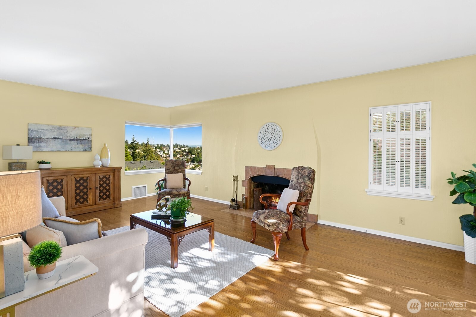 2472 Montavista Place Property Photo 4