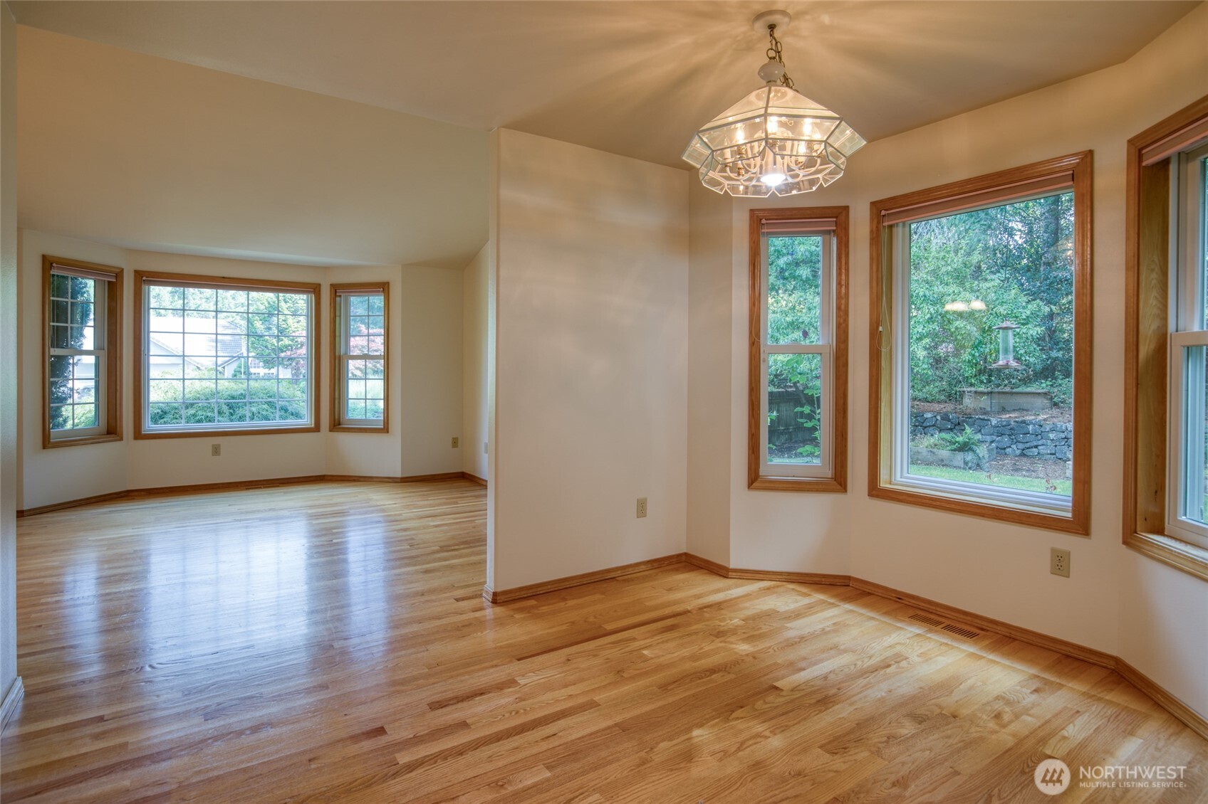 7139 Deerfield Park Drive Property Photo 15