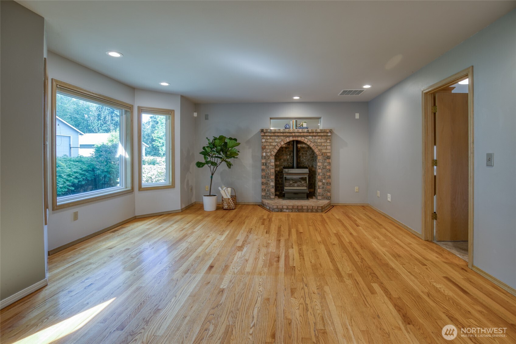 7139 Deerfield Park Drive Property Photo 18