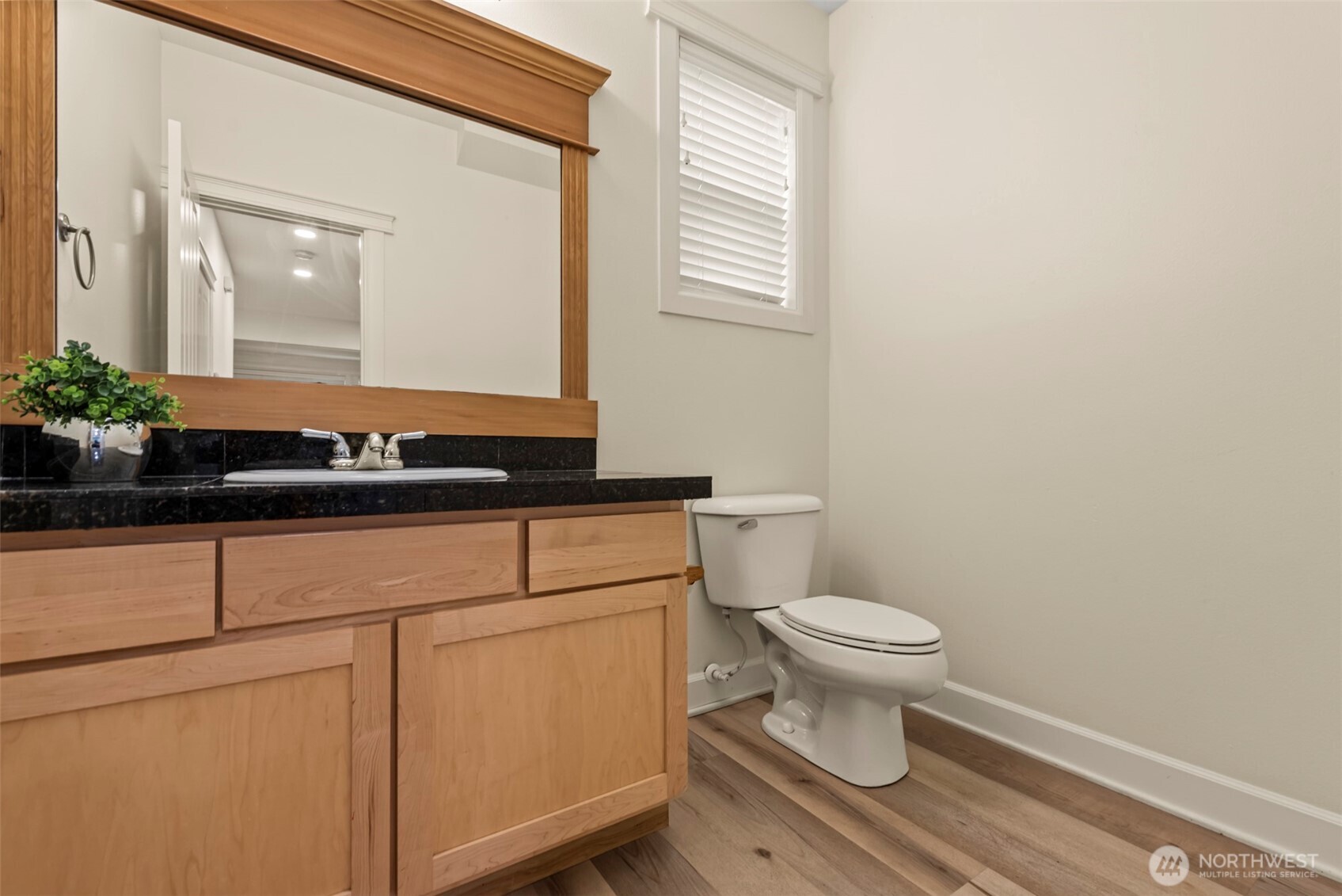 22707 72nd Place Property Photo 11