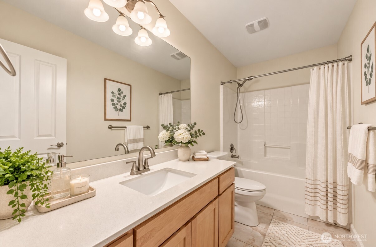 22707 72nd Place Property Photo 18